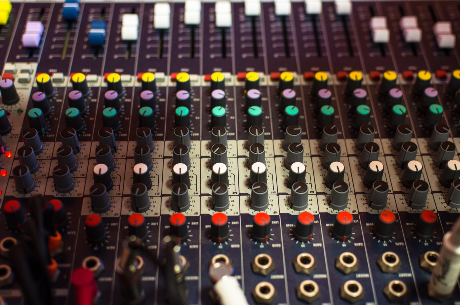 Mixing Console